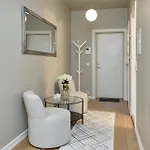 Elegant Center - Ideal For Business Or Leisure Travelers