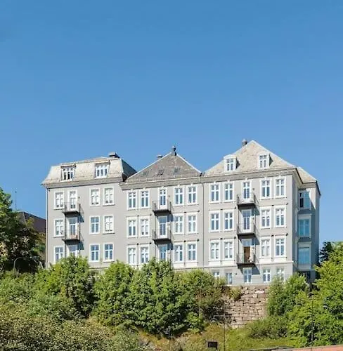 아파트 Elegant Center - Ideal For Business Or Leisure Travelers 베르겐