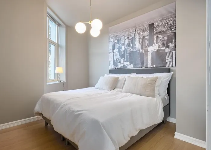 Elegant Center - Ideal For Business Or Leisure Travelers 아파트