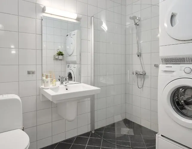 Elegant Center - Ideal For Business Or Leisure Travelers 아파트 *