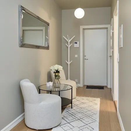 Elegant Center - Ideal For Business Or Leisure Travelers