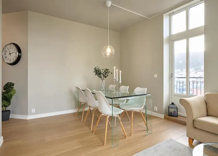 Elegant Center - Ideal For Business Or Leisure Travelers Διαμέρισμα Μπέργκεν