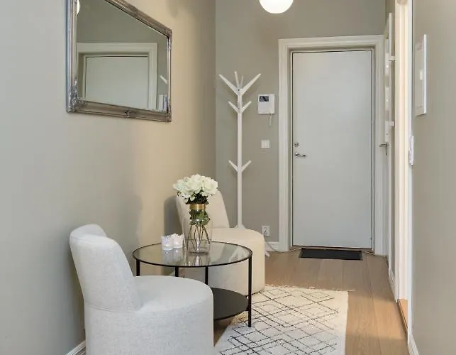 Elegant Center - Ideal For Business Or Leisure Travelers